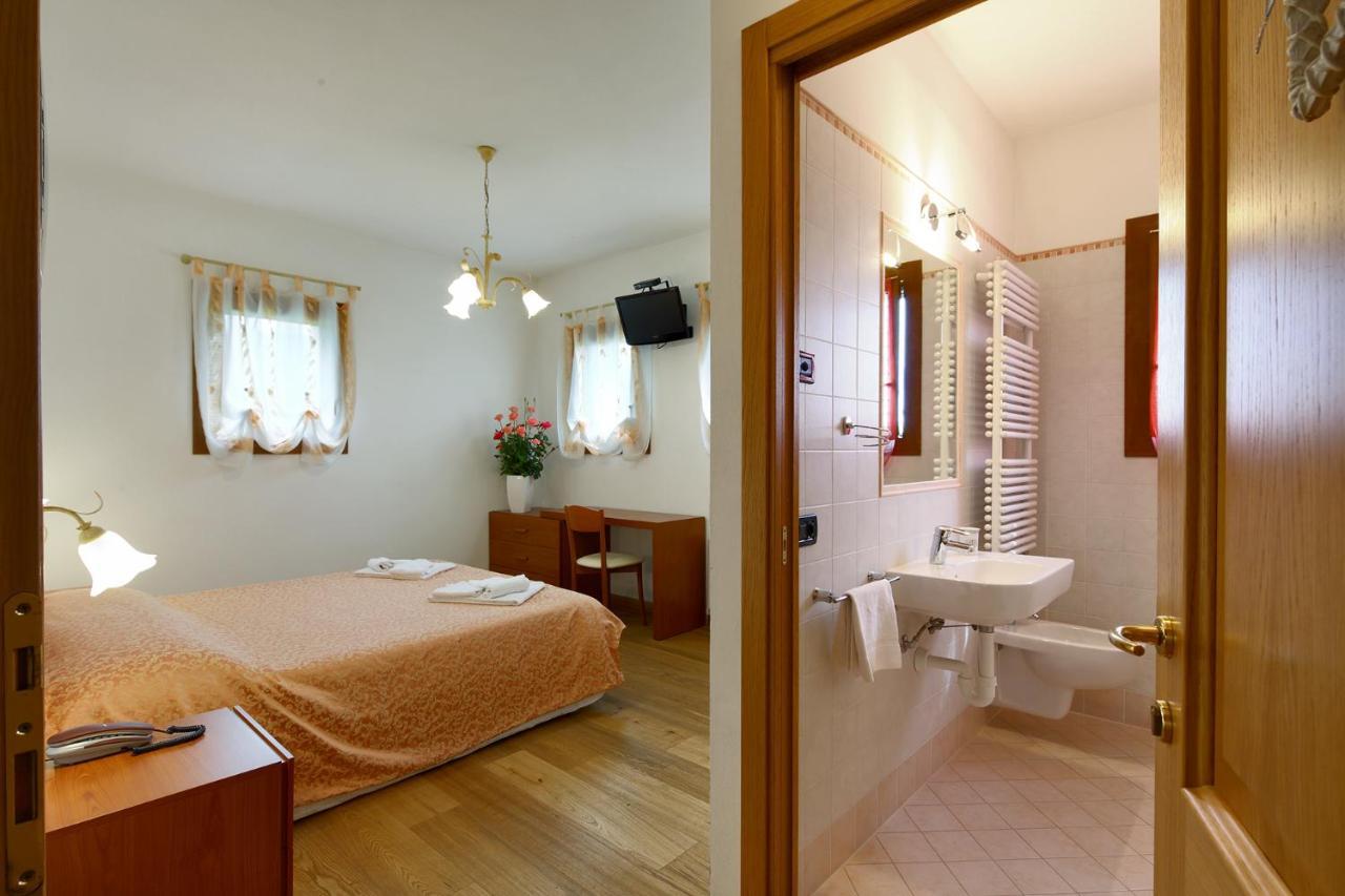Agriturismo Moro Barel Vittorio Veneto Luaran gambar