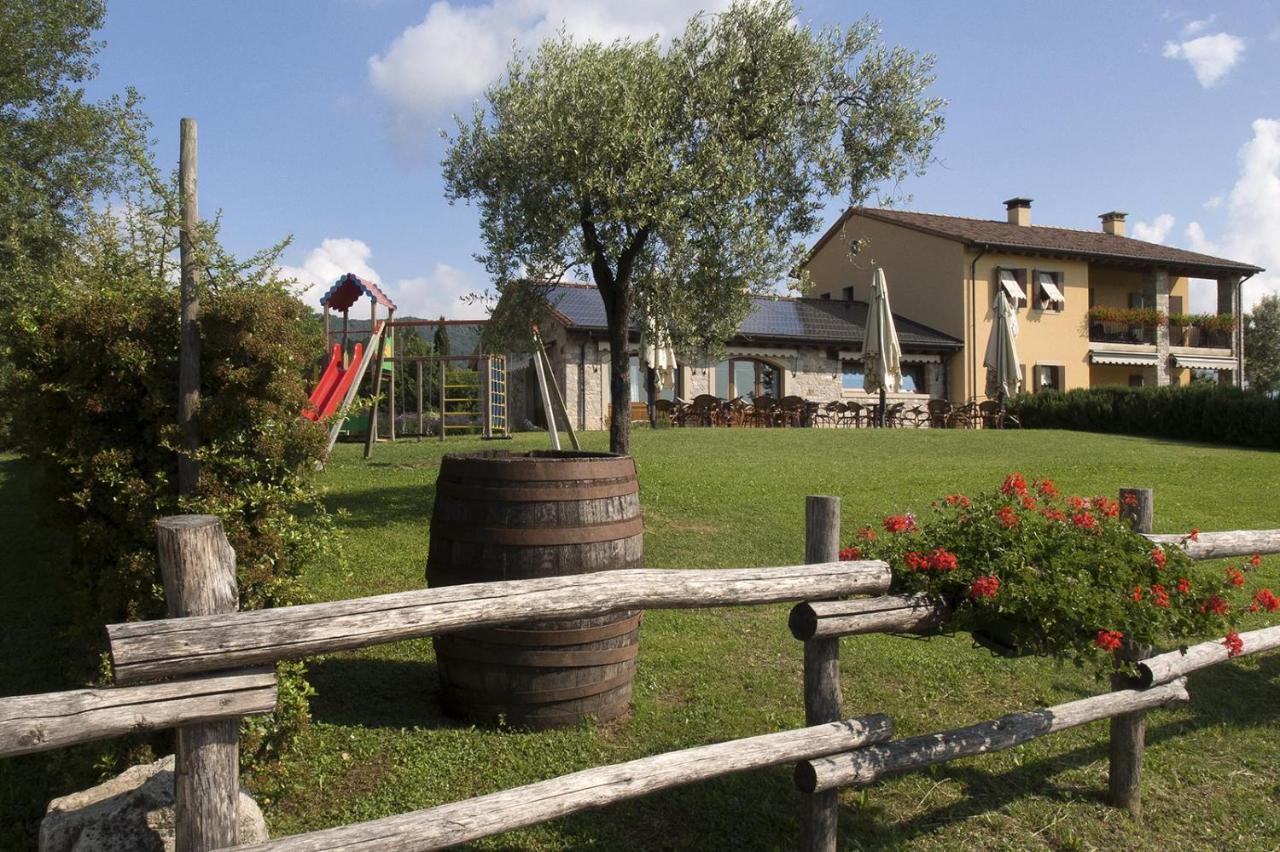 Agriturismo Moro Barel Vittorio Veneto Luaran gambar